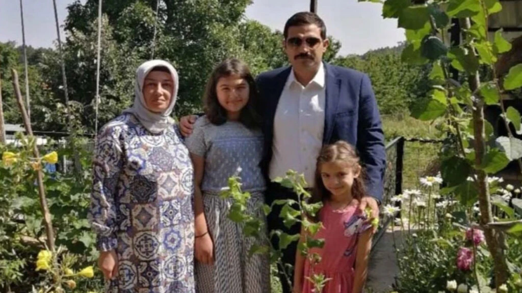  Ayşe Ateş’in vakarlı duruşu: ‘Siyaseti siyasetçilere bırakmak gerekiyor’