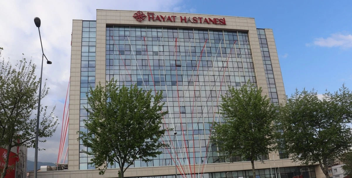 Mahallemin Hastanesi; ‘Hayat’