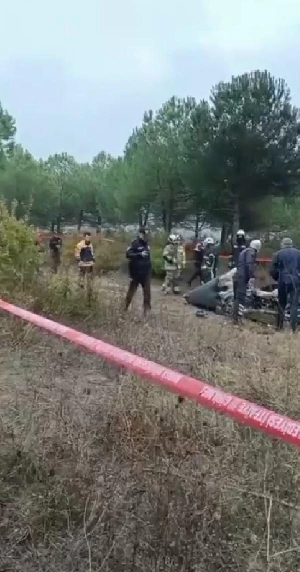 Bursa'da düşen uçakta 2 kişi hayatını kaybetti. İşte fotoğrafları...