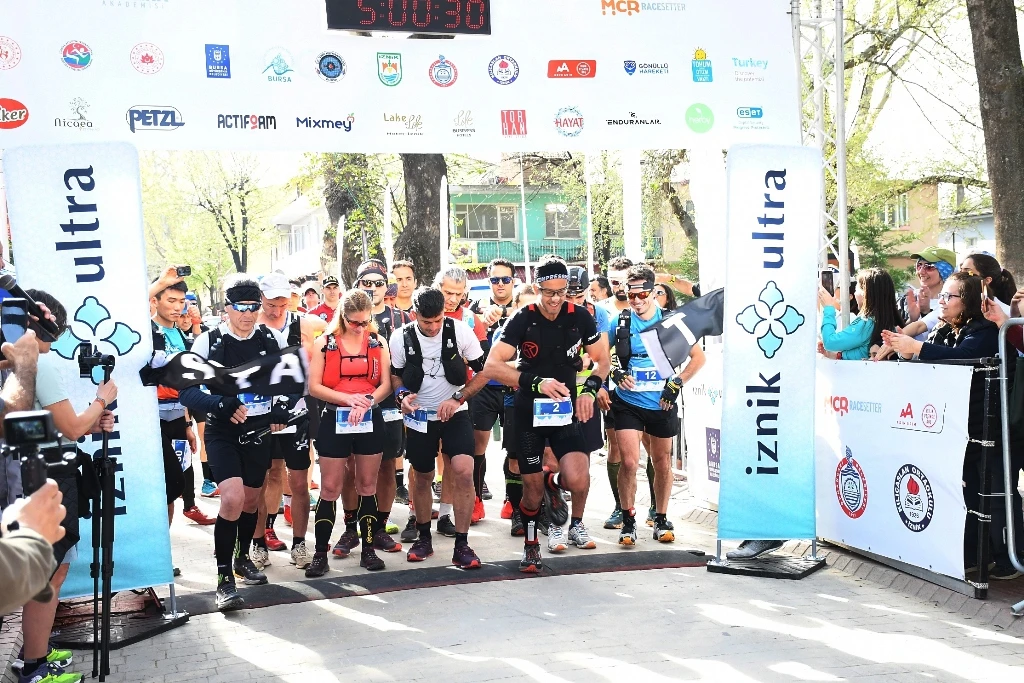 İznik Koşu Festivali maratonu başladı