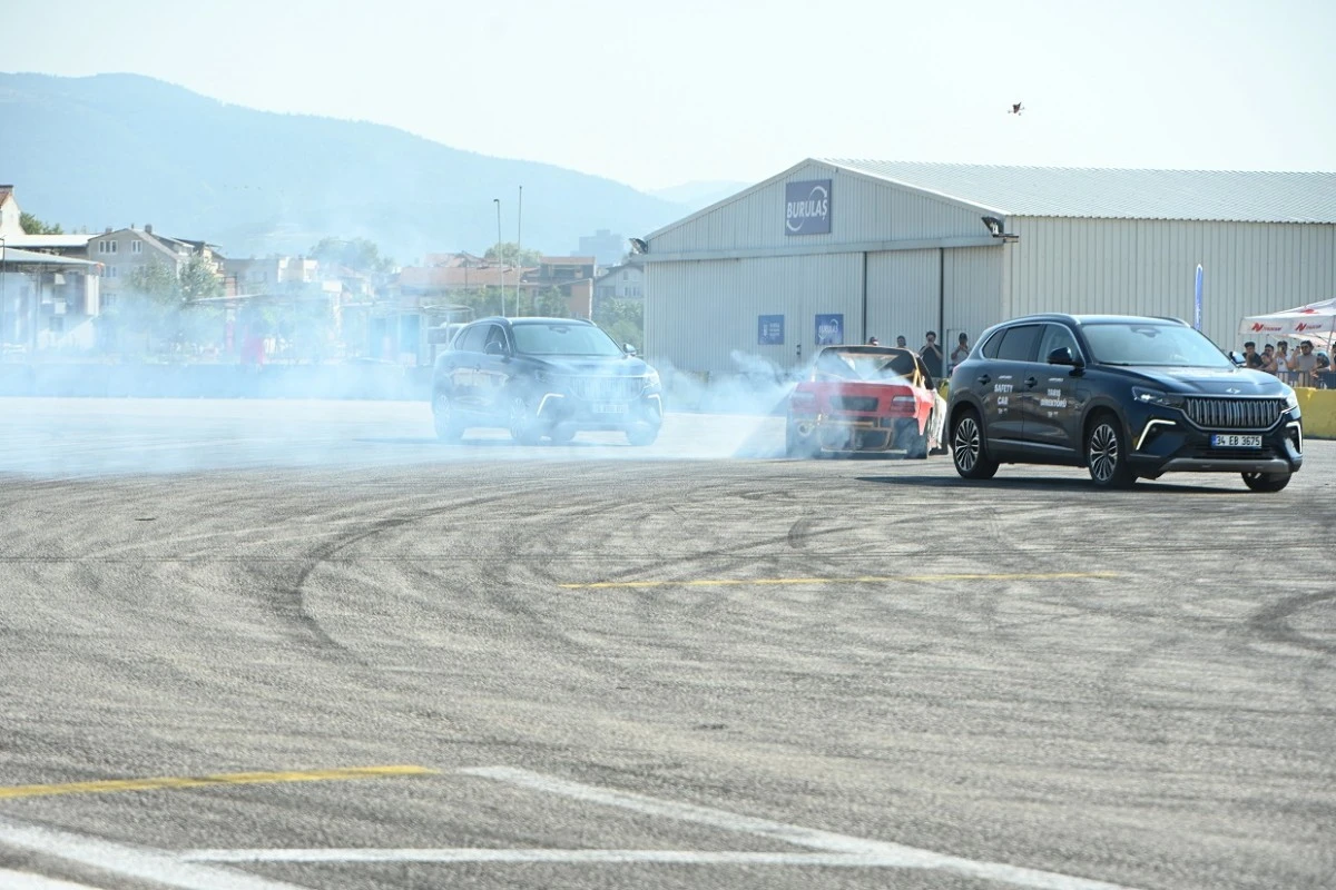 Driftin en iyileri Bursa’da sahne aldı