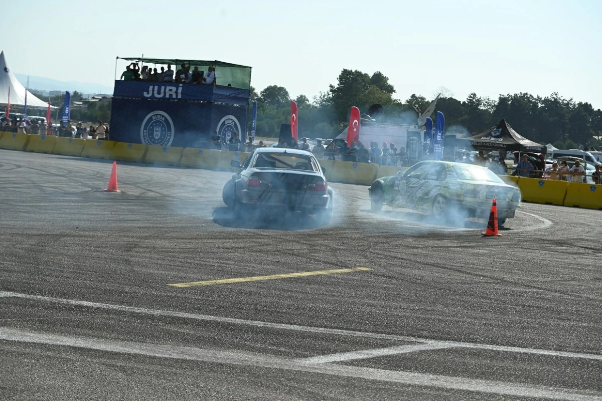 Driftin en iyileri Bursa’da sahne aldı