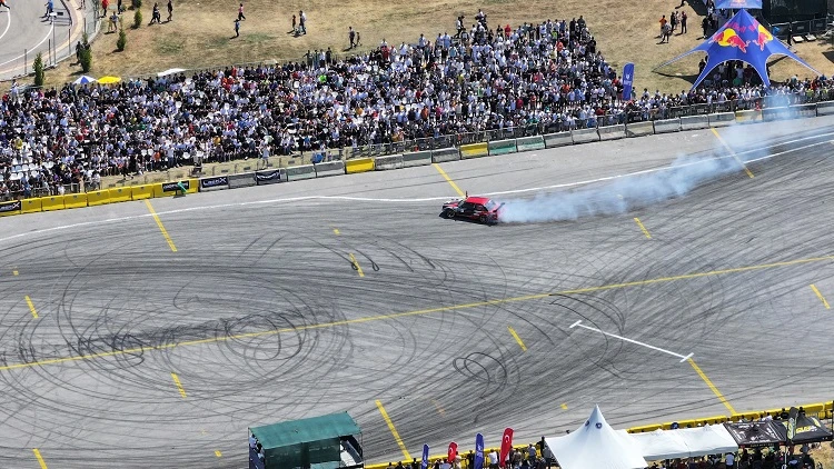 Driftin en iyileri Bursa’da sahne aldı