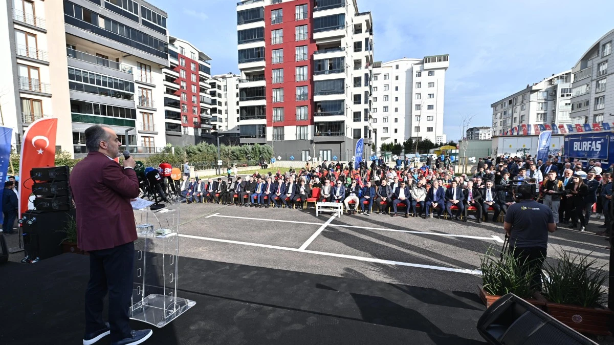 Bursa Büyükşehir Belediyesi, Yıldırım’a bir gençlik ve spor merkezi daha kazandırdı