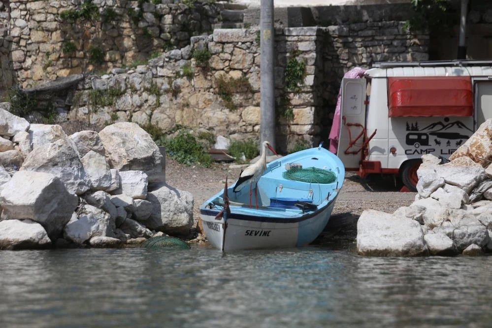 Bursa'da Apollon Tapınağı'nın bulunduğu Gölyazı turizm sezonuna hazır