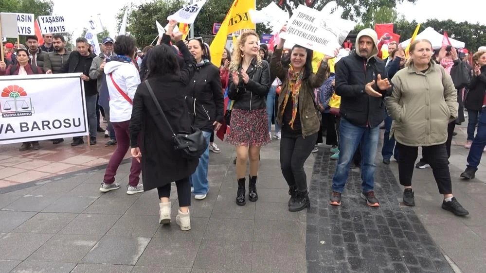 Bursa ve diğer kentlerde düzenlenen 1 Mayıs gösterilerinden en özel kareler 