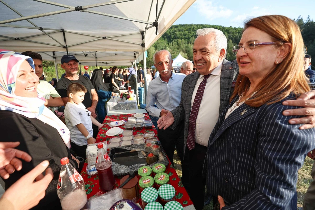 Enginarlı tatlılar festivale damga vurdu