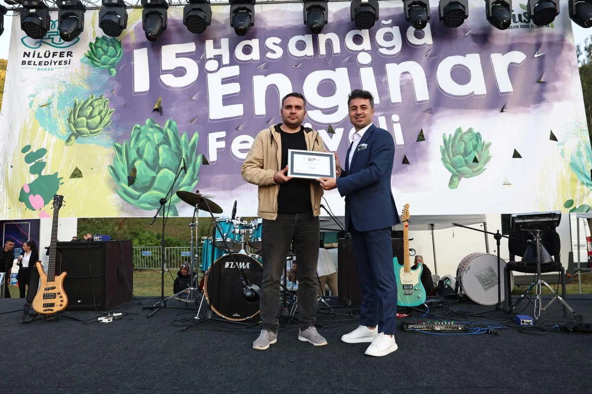 Enginarlı tatlılar festivale damga vurdu