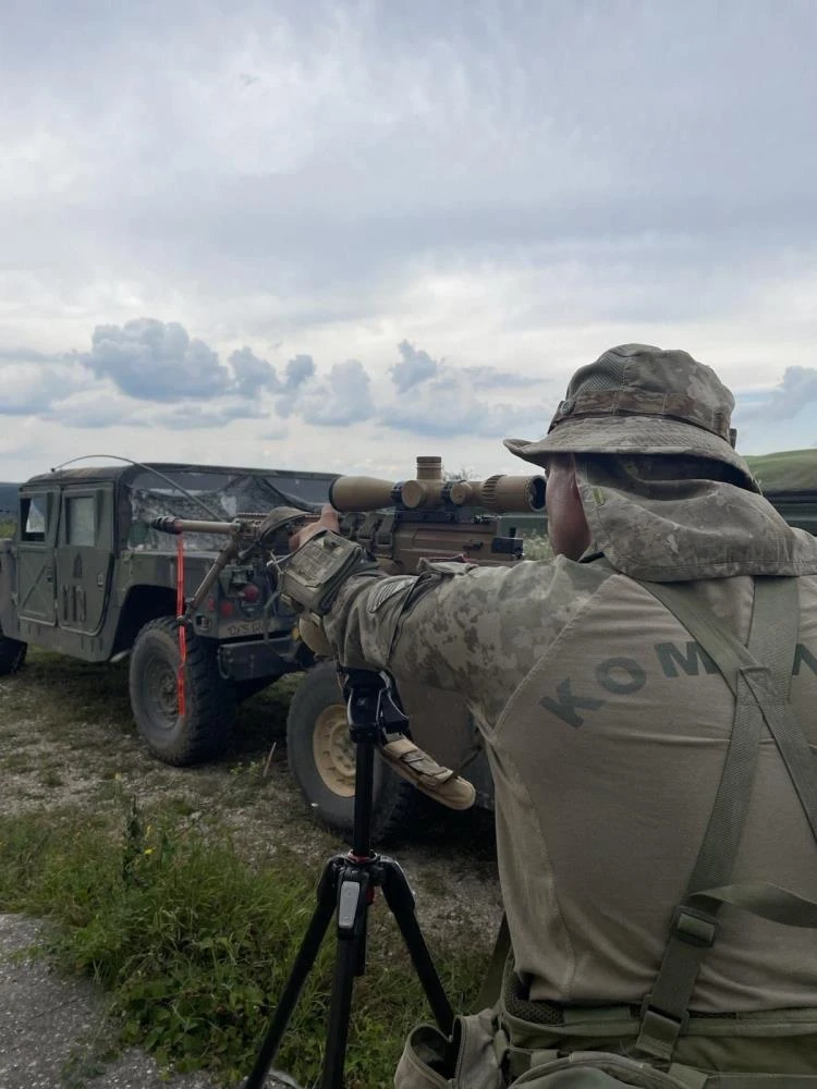 Türk askeri 'Avrupa En İyi Keskin Nişancı Timi Yarışması'nı galip tamamladı