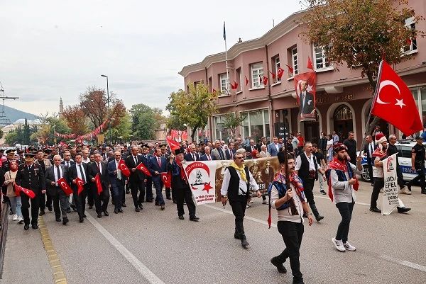 Bursa'nın düşman işgalinden kurtuluşu coşkuyla kutlandı