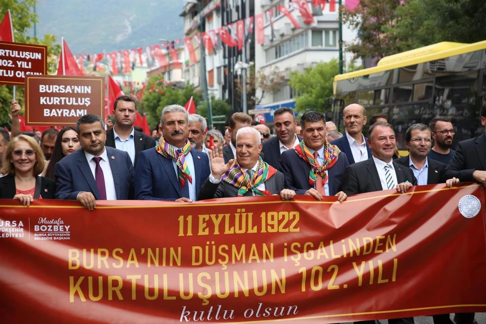 Bursa'nın düşman işgalinden kurtuluşu coşkuyla kutlandı