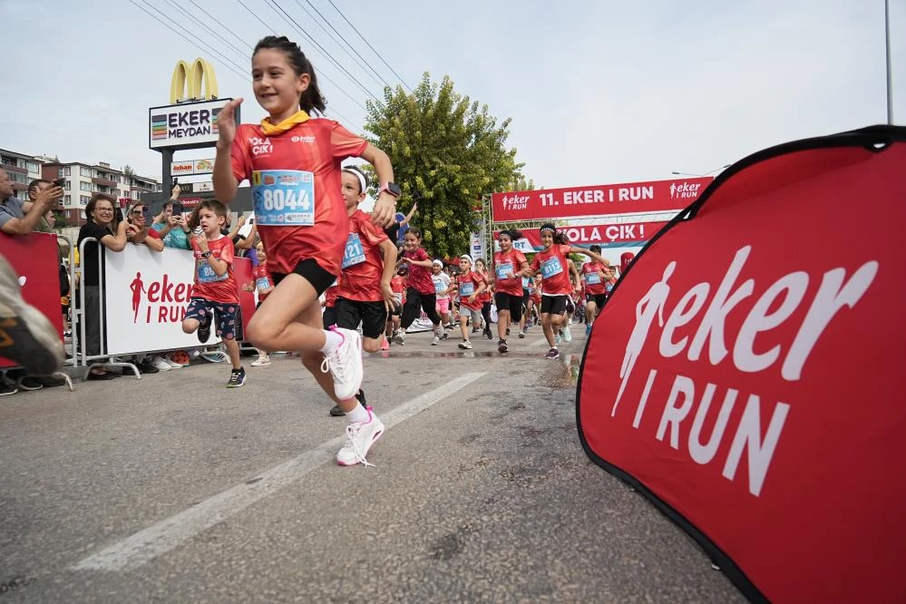 Bursalılar 11. Eker I Run ile Türkiye'ye farkını gösterdi