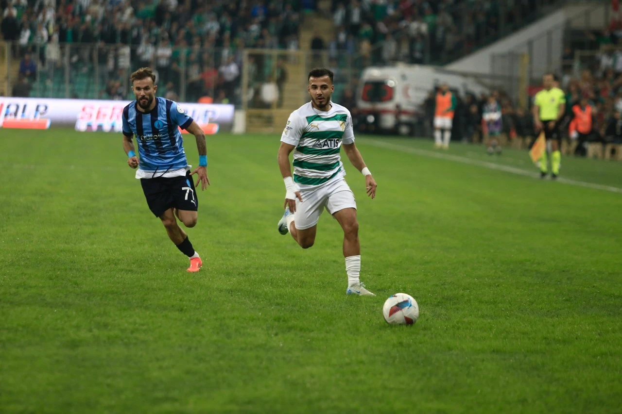 Bursaspor Kütahyaspor karşısında 1-0 öne geçti