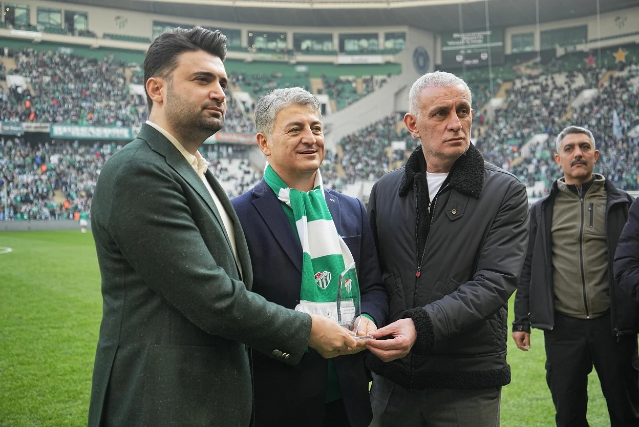 Bursaspor-Karşıyaka maçının kare kare hikayesi