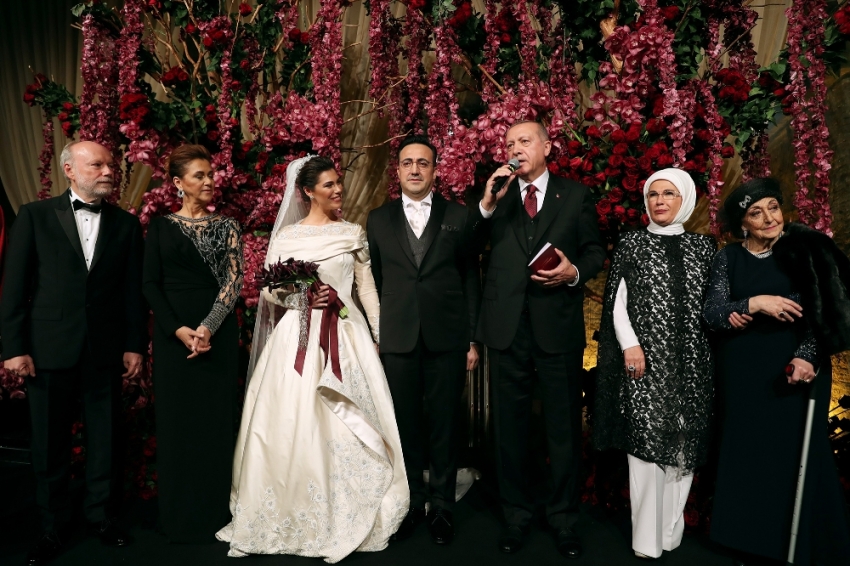 Erdoğan nikah şahidi oldu