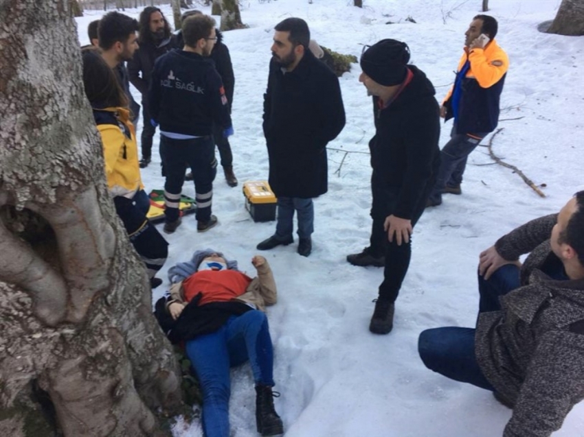 100 mtere yükseklikten aşağıya yuvarlandı AFAD kurtardı