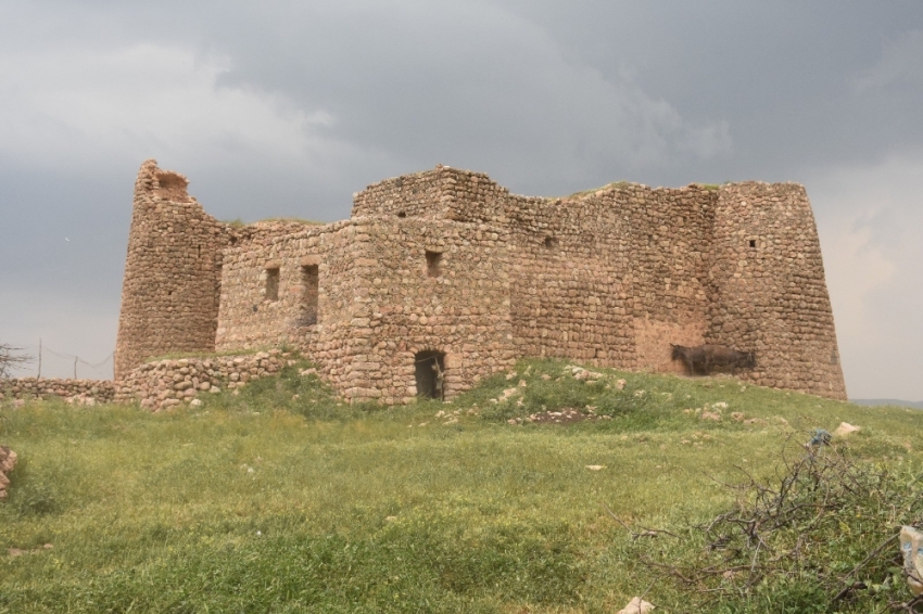 1400 yılık kilise onarılmayı bekliyor