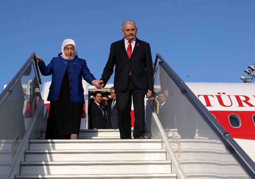 Binali Yıldırım Özbekistan’da