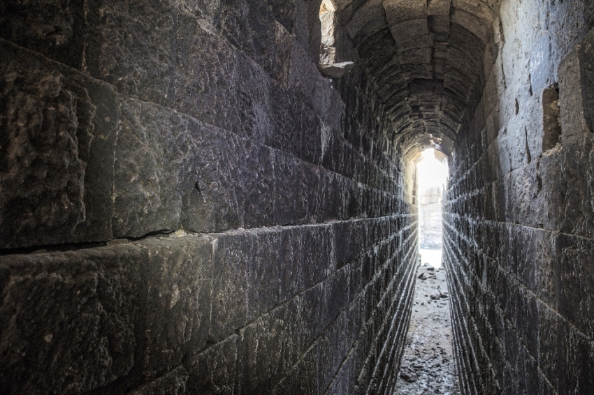 Baraj suları çekilince tarih ortaya çıktı