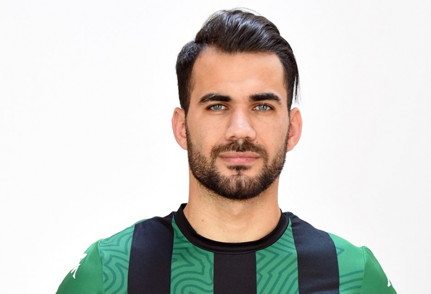 Bursaspor Hasan Ayaroğlu ile anlaştı