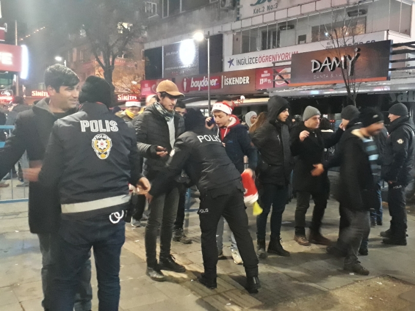 Ankara polisi kuş uçurtmadı