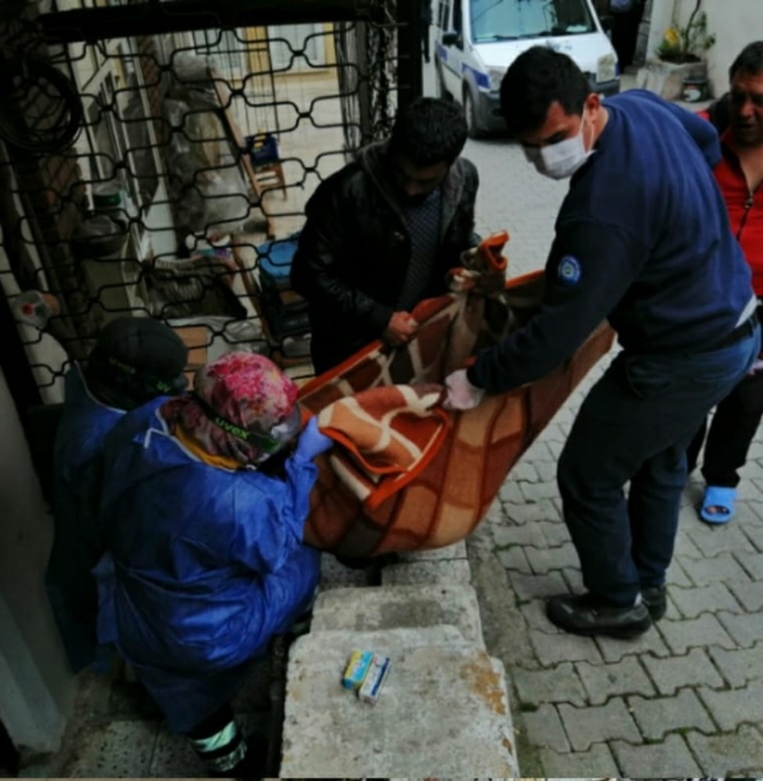 Mutfak tüpünden sızan gazdan yaşlı kadın zehirlendi