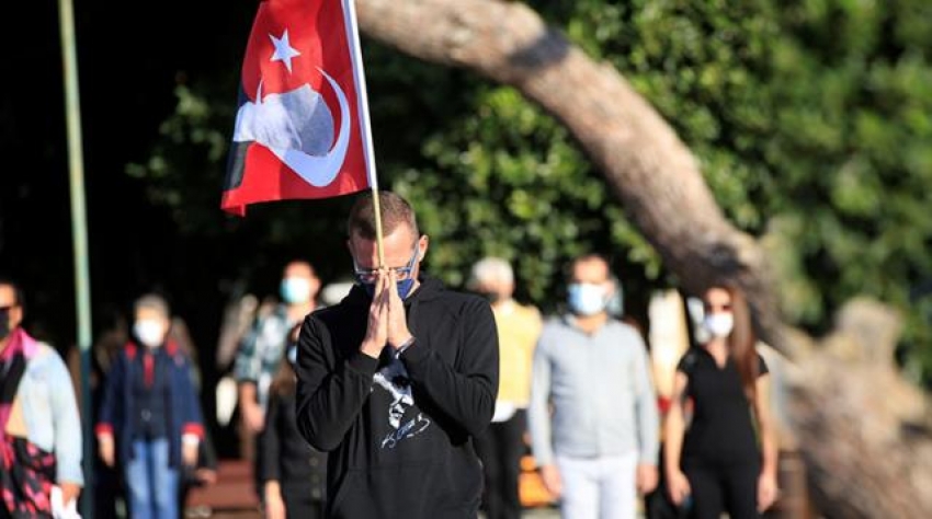 Deprem saat tam 9'u 5 geçe meydana geldi, koordinatı ise ''1938''