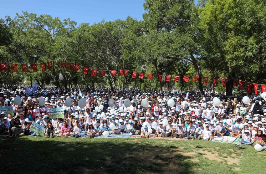 Yaz Kur’an kursları çocuk şenliği düzenlendi