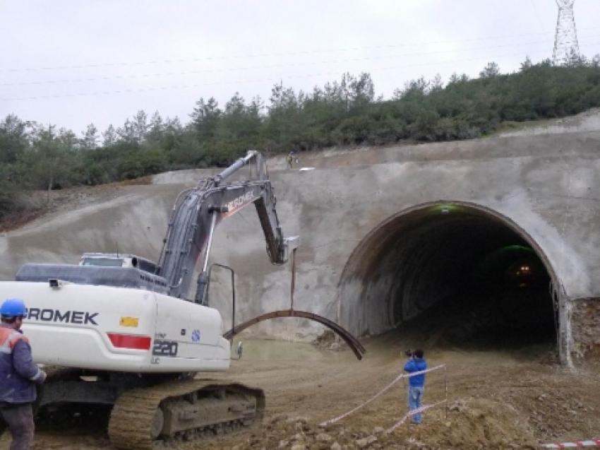 Bursa hızlı tren projesi 20 aydır durdu