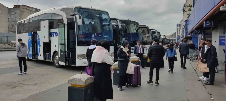 15 Temmuz Demokrasi Otogarı’nda seçim hareketliliği
