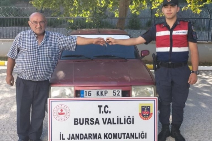 Bursa jandarma otomobil hırsızlarını yakaladı