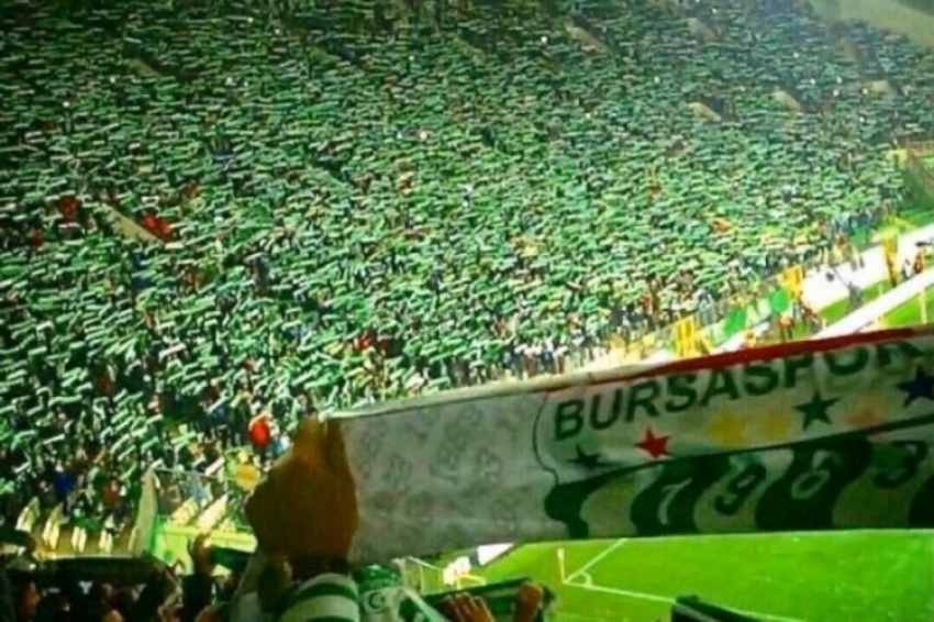 Bursaspor Sivas Belediyespor'u ağırlıyor.