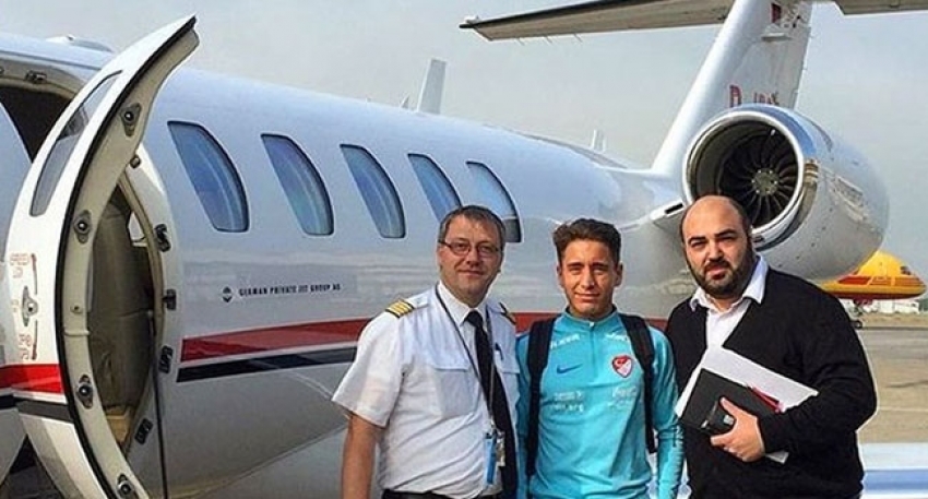 Emre Mor imza için Dortmund'ta