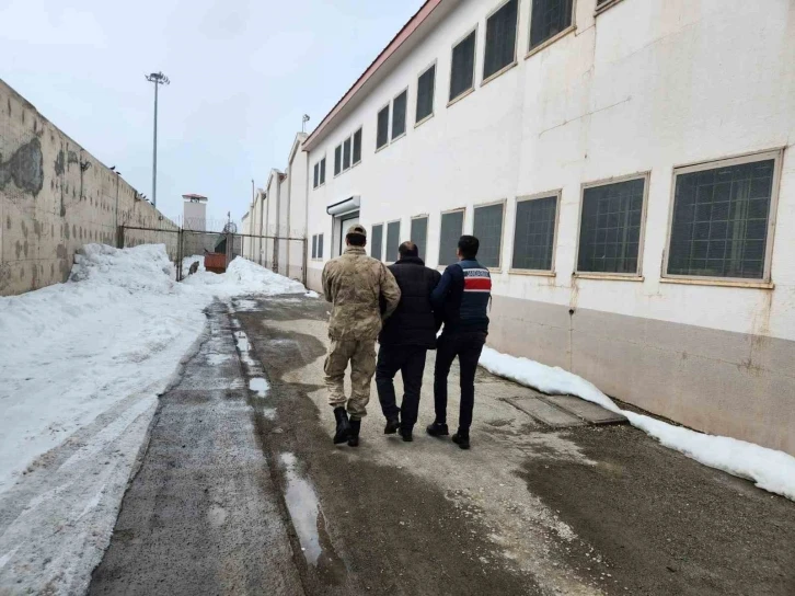 16 yıl hapis cezası olan cinayet zanlısı yakalandı
