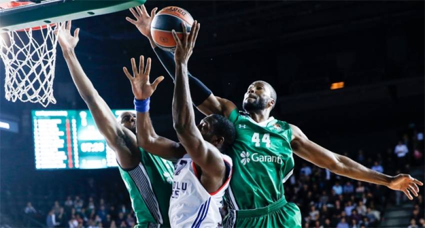 Türk derbisinde zafer Anadolu Efes'in