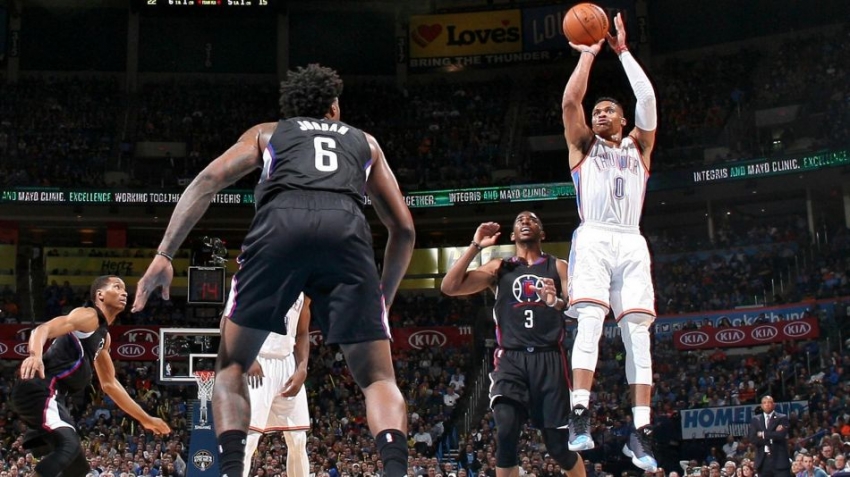 Yine Westbrook, yine triple-double, yine galibiyet