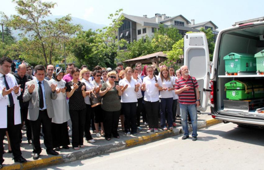 Doktora meslektaşlarından duygulu veda