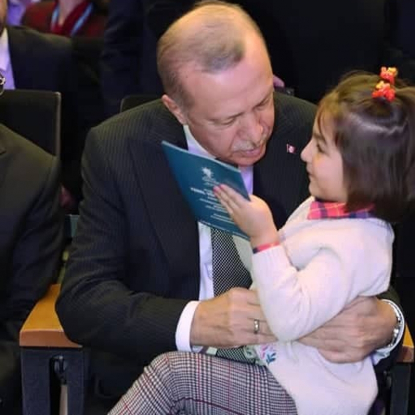 Emetli Meryem Nisa doğum günü hediyesini Cumhurbaşkanı Erdoğan’dan aldı