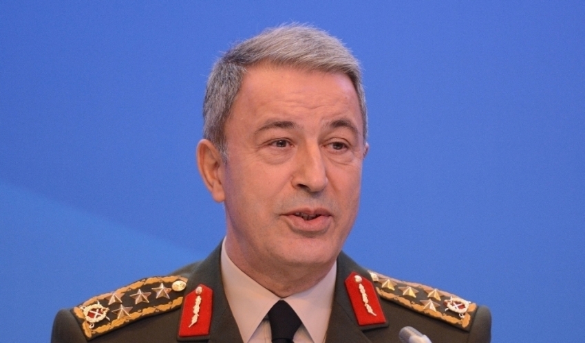 Orgeneral Akar Azerbaycan’da