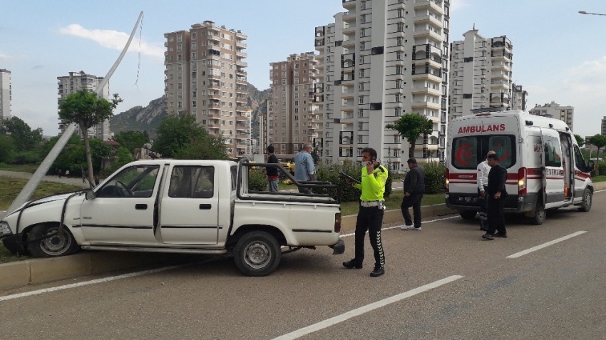 Kozan’da trafik kazası: 1 yaralı