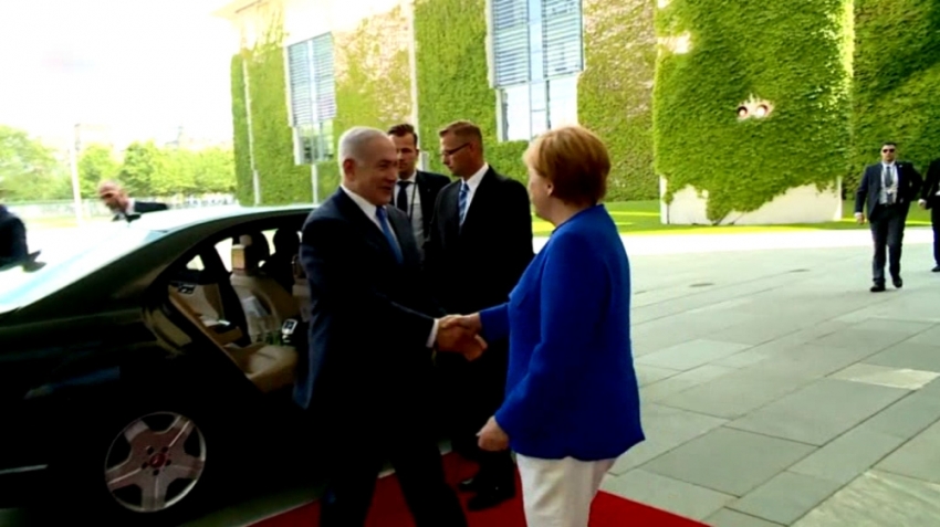 Netanyahu, Merkel ile görüştü