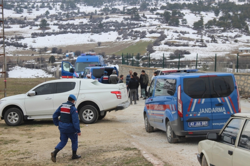 Ağıla gelen hırsızları vurdu: 1 ölü, 2 yaralı