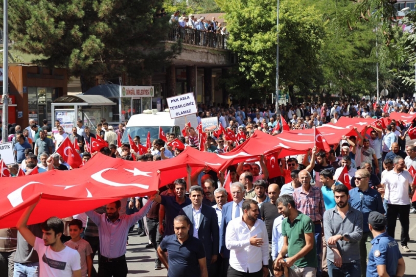 Bingöl’de teröre lanet yürüyüşü