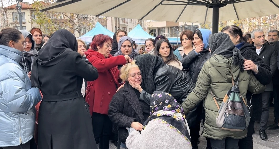 2 ay önce başladığı iş yerinde patlama nedeniyle hayatını kaybetti
