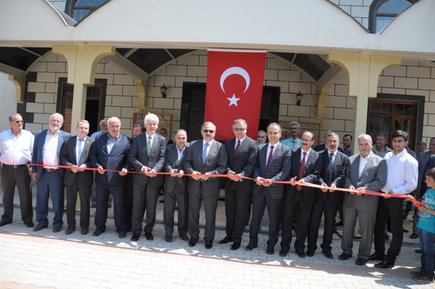 Gülbahçe Camii açıldı