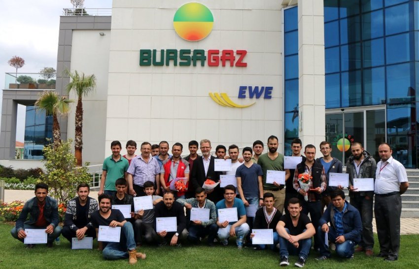 Bursagaz, üniversite öğrencilerini sektöre hazırlıyor