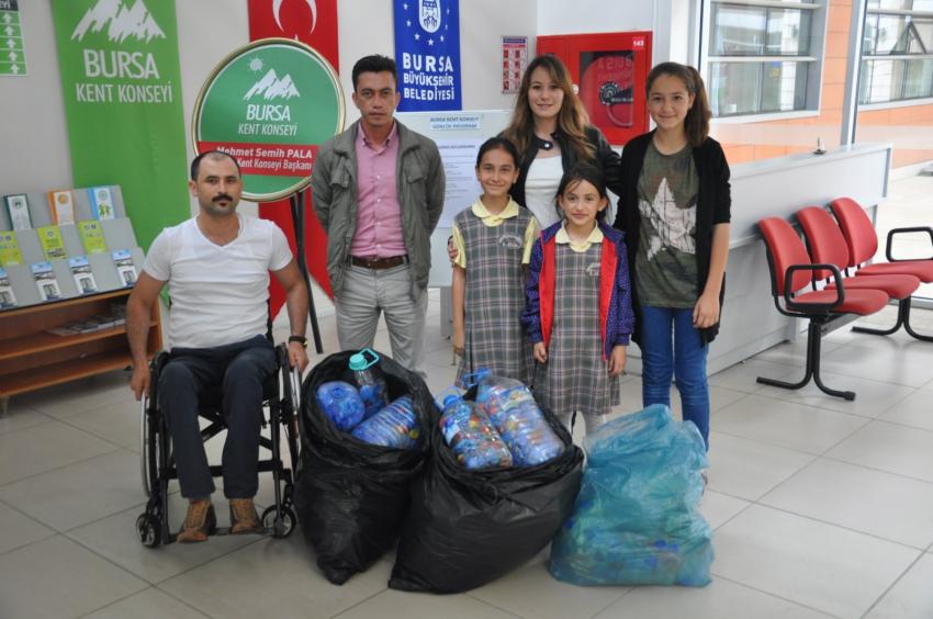 Plastik kapak kampanyasına destek verdiler