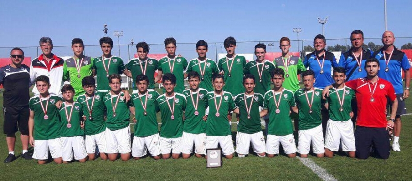 Bursaspor U14 Takımı Türkiye üçüncüsü oldu!