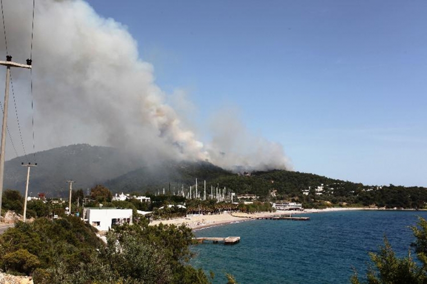 Bodrum’daki yangın söndürüldü