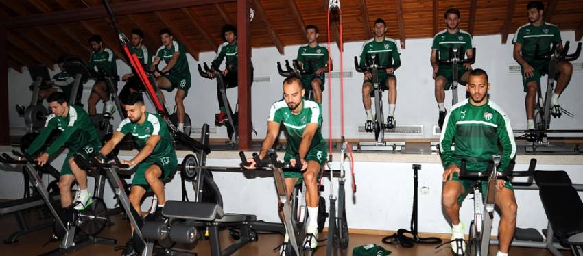 Bursaspor salonda çalıştı